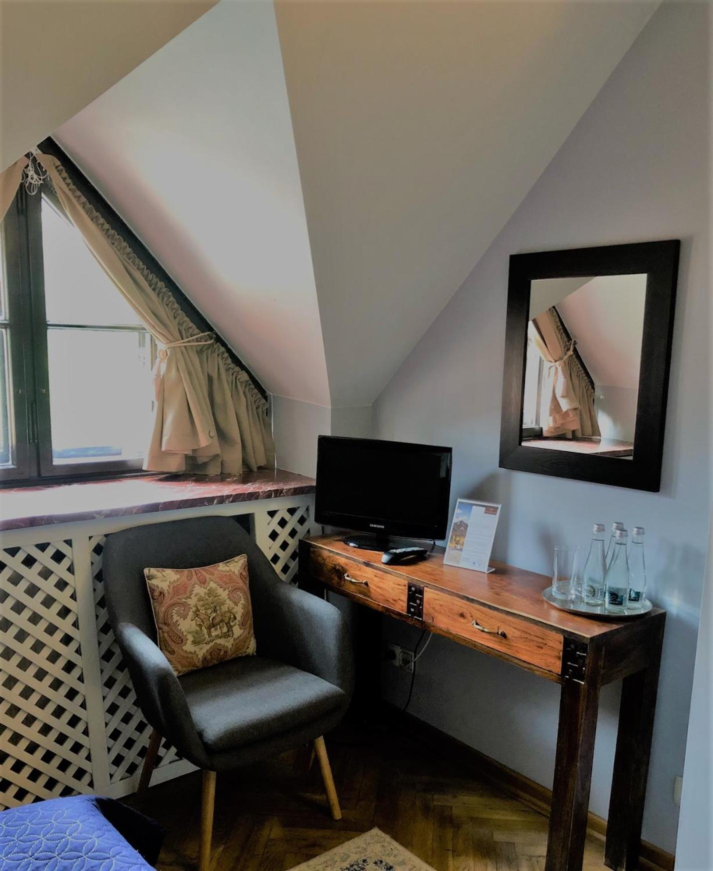 Villa Riccona Bronisze 외부 사진